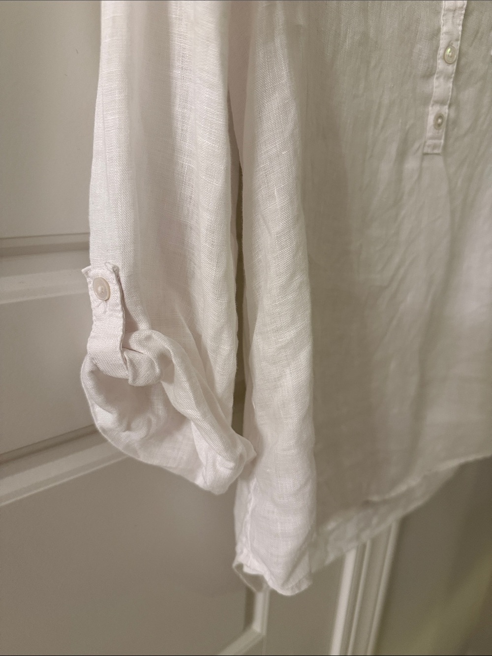 Lilly Pulitzer White Henley Pocket Linen Top - Picture 8 of 12